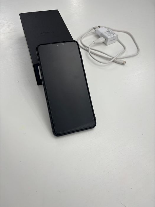 Samsung Galaxy S21 plus , 128G bateria bardzo dobry stan Komplet