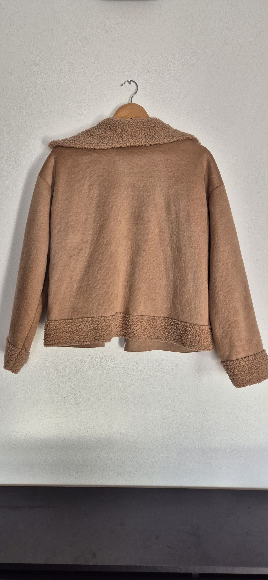 Brązowy kożuszek New Collection oversize