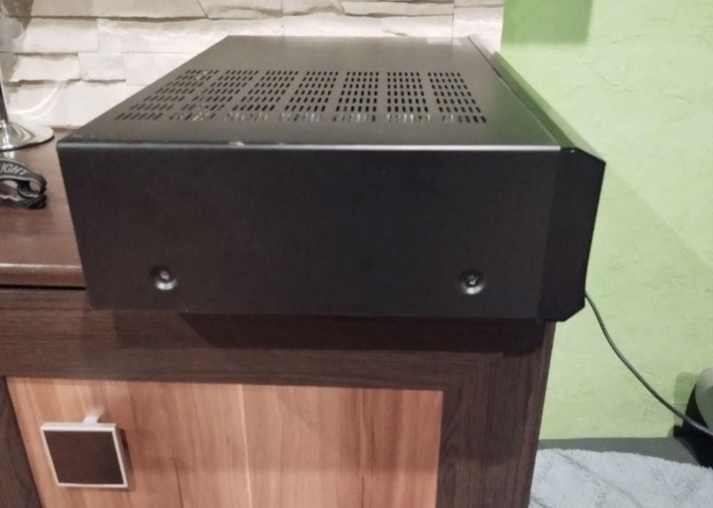 Wzmacniacz Onkyo
