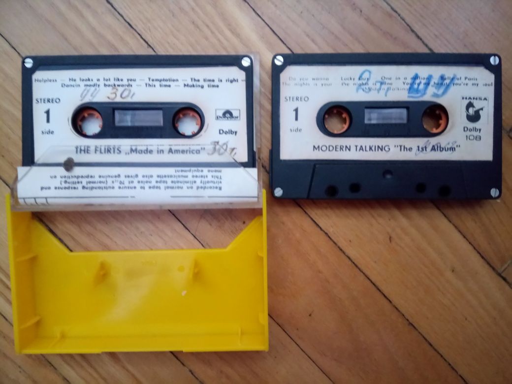 Аудио кассеты с записями  TDK