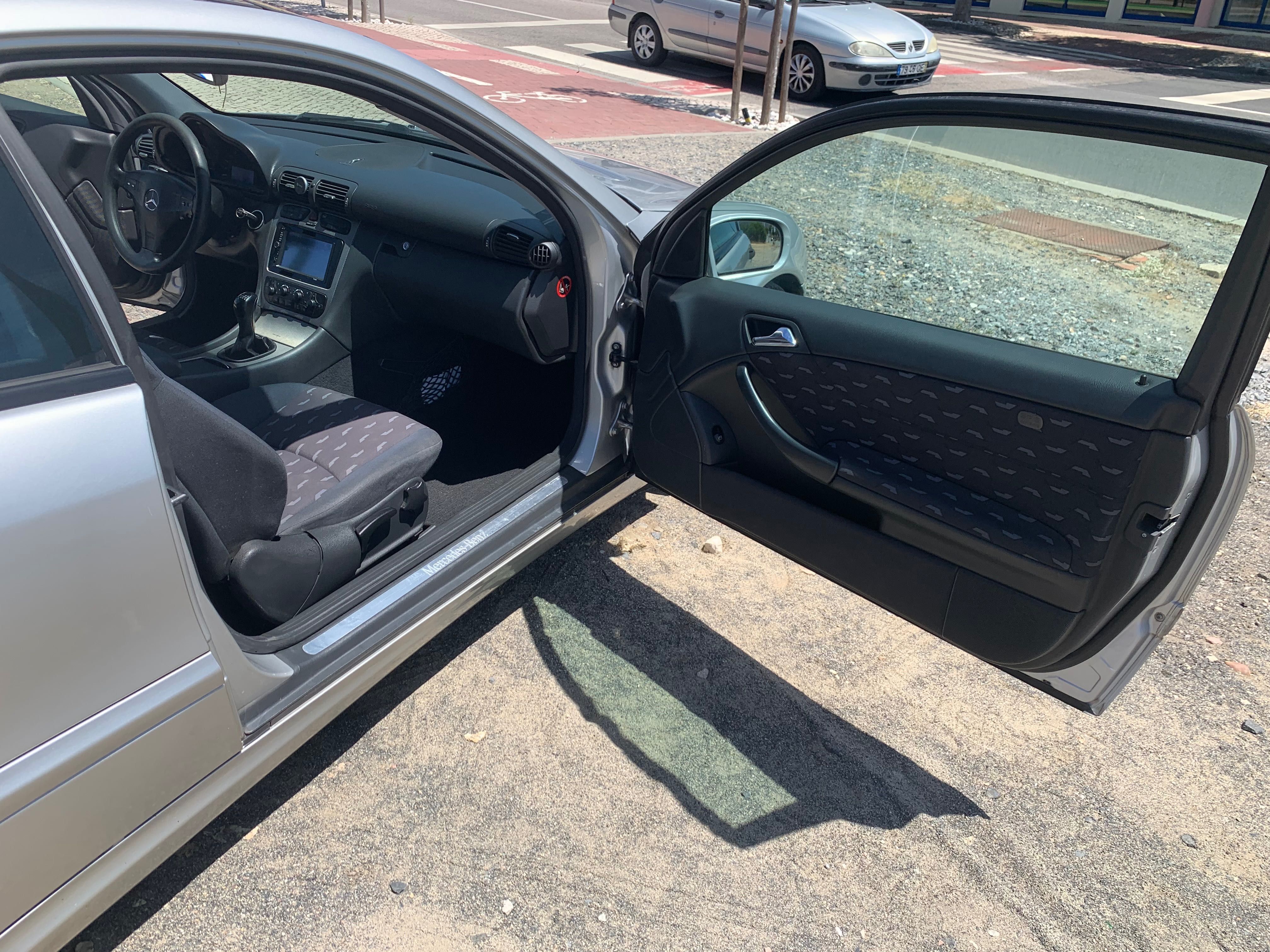 Mercedes C220 AMG