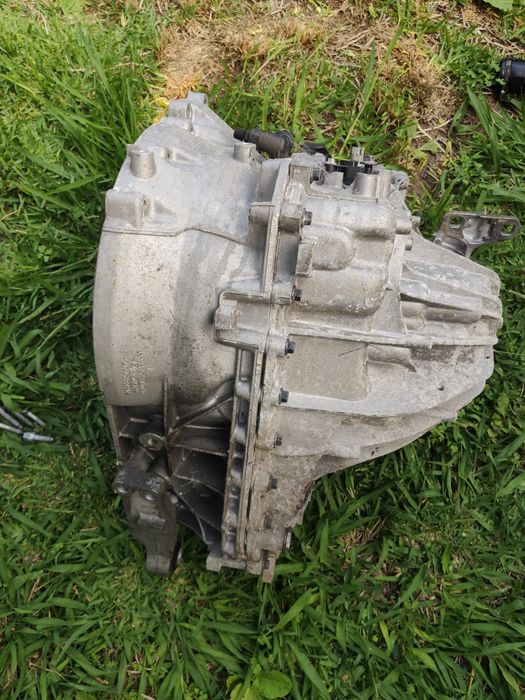 Caixa velocidades Volvo v40 2.0