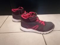 Buty trekkingowe 33