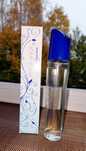 Stara wersja Avon Pure Blanca Elegance z nutami truskawki