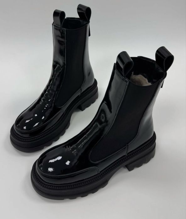 Челсі лакові, чоботи, ботильйони
