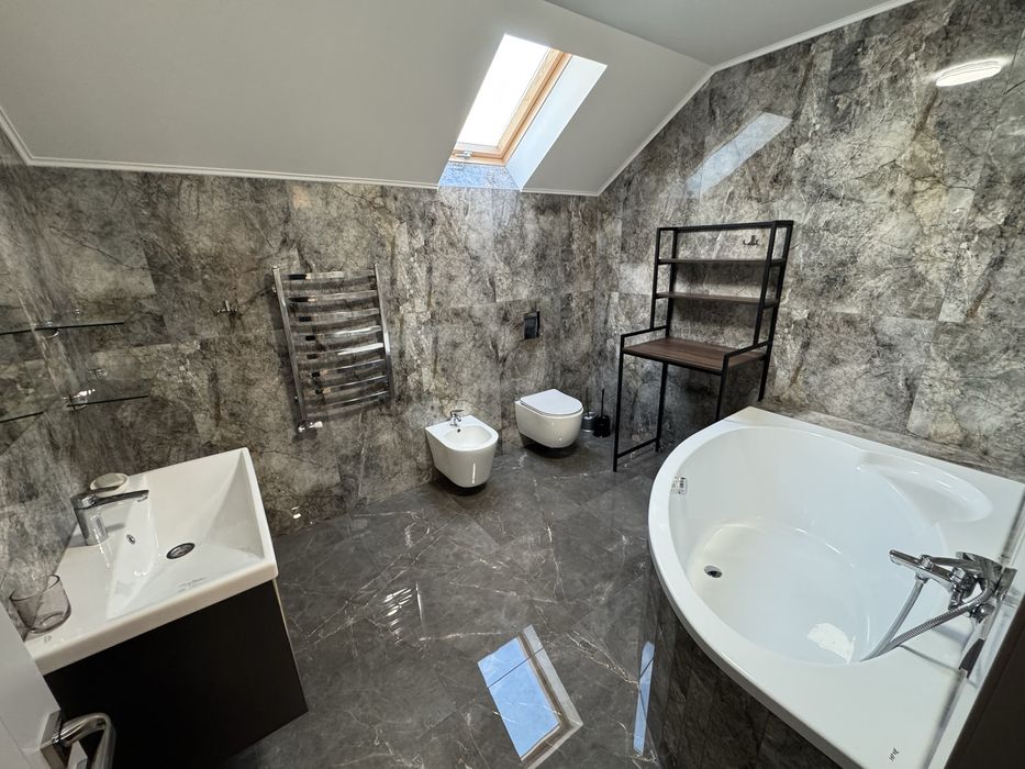 Оренда будинка (Таунхаус), Набережна