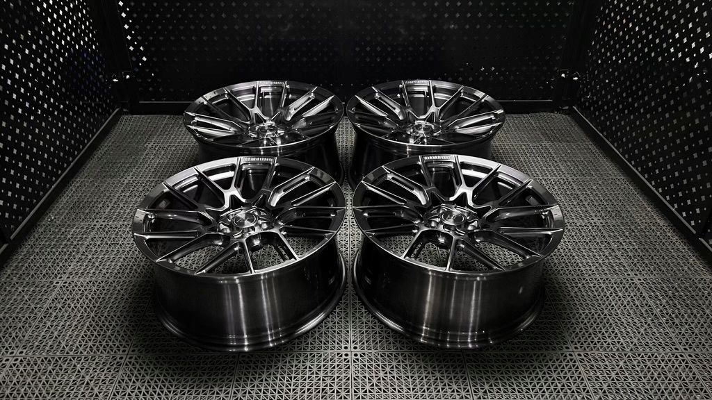 Felgi Turismo Custom Forged GT 1PC 22" do Porsche Macan
