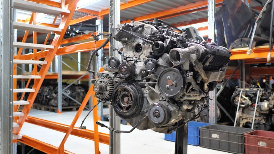 Двигатель Двигун Mercedes 2.2cdi OM646 w211 w203 Sprinter