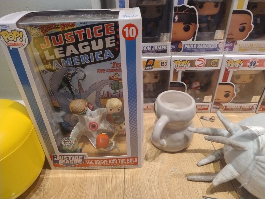 Funko pop NBA spiderman