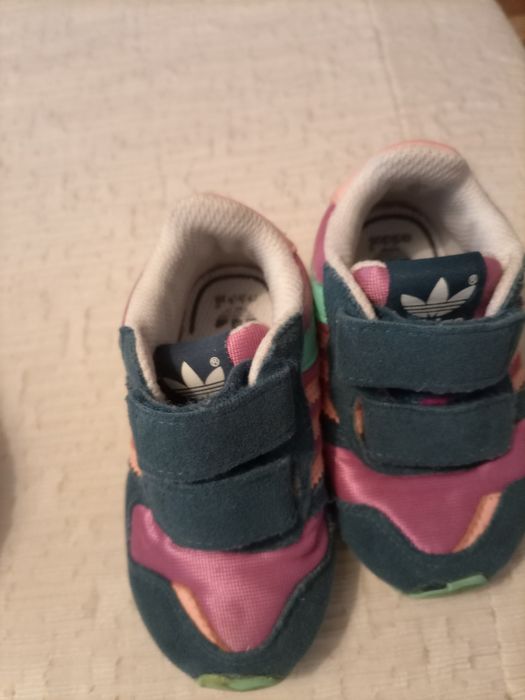 Tênis Adidas Nike e Vans tamanho 21 e 20