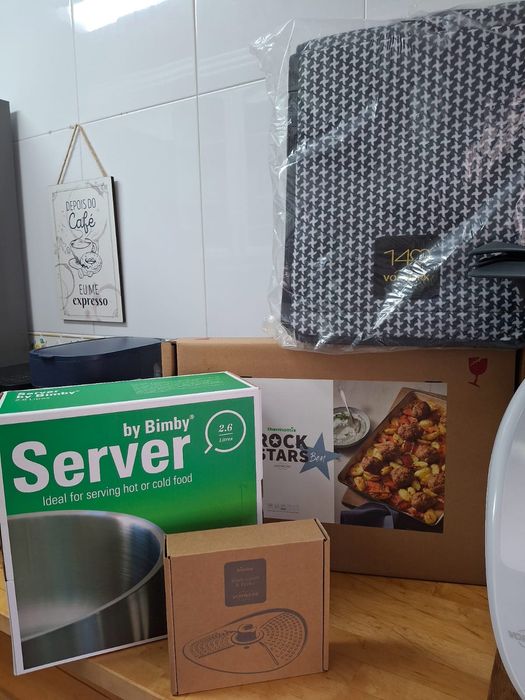 Bimby Tm6 completa + Bimby friend + todos os acessórios incluídos