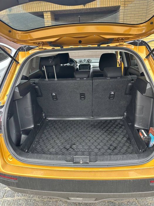 Suzuki Vitara-надійний та екомний автомобіль