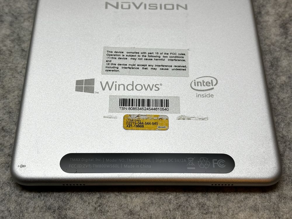 Tablet Nuvision 8” / 32gb / windows 10 / okazja!