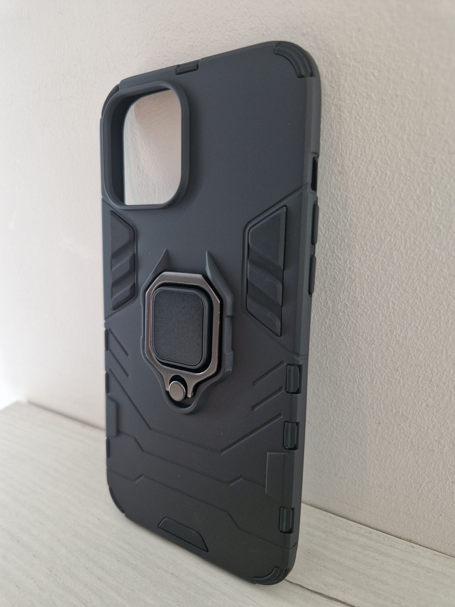 Ring Armor Case do Iphone 13 Czarny Pancerne