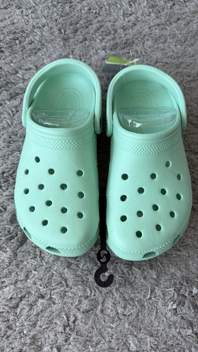 Шльопанці сабо crocs m7 w9 24 см