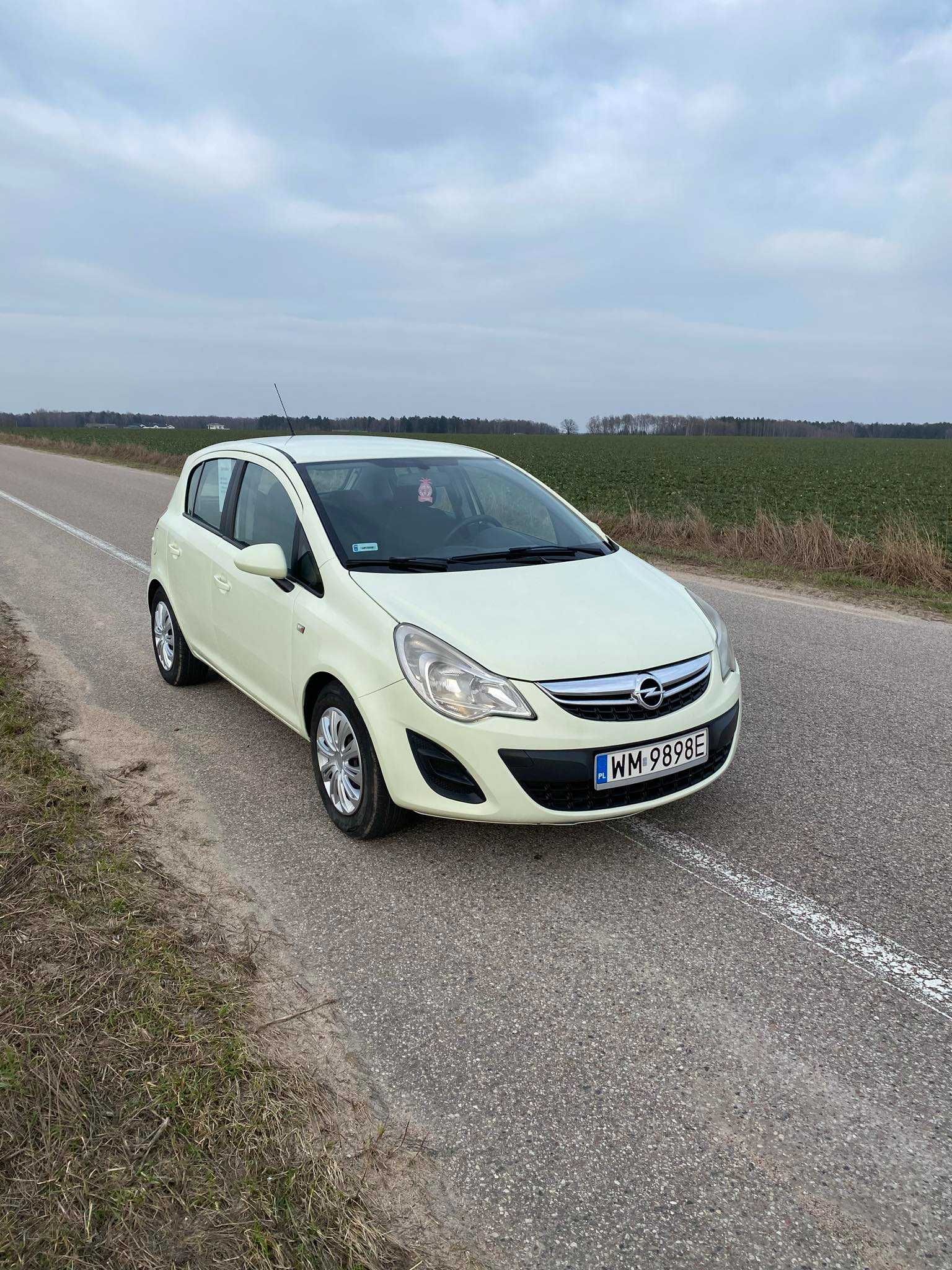 Opel Corsa D 2012r. KLIMA 1.4 B+G