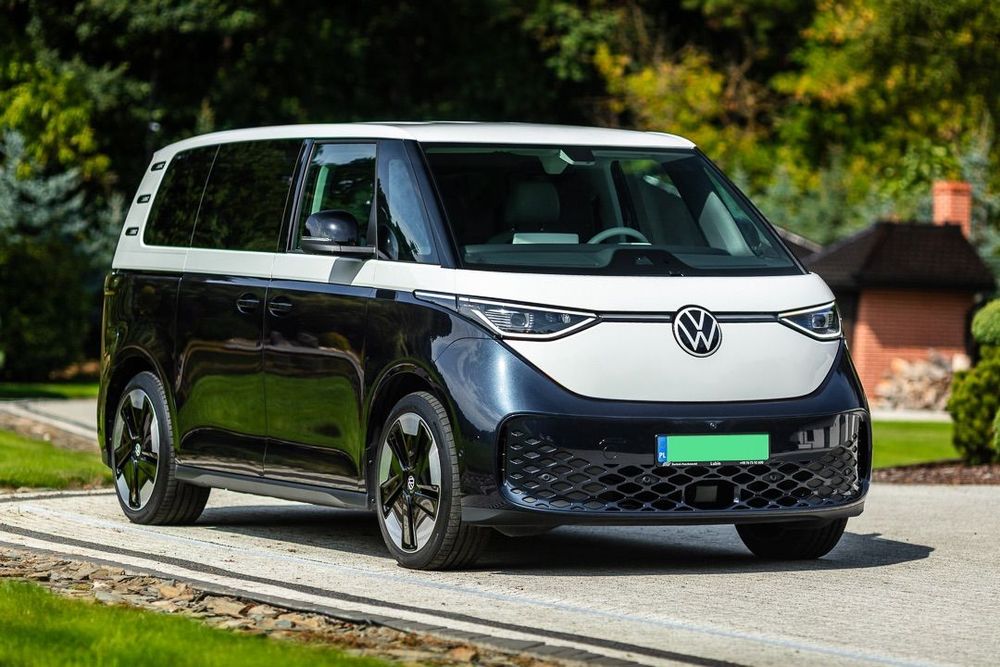 Volkswagen ID. Buzz Pełne wyposażenie Pierwszy właściciel Bezwypadkowy Gwar2028 s.pl fv23%
