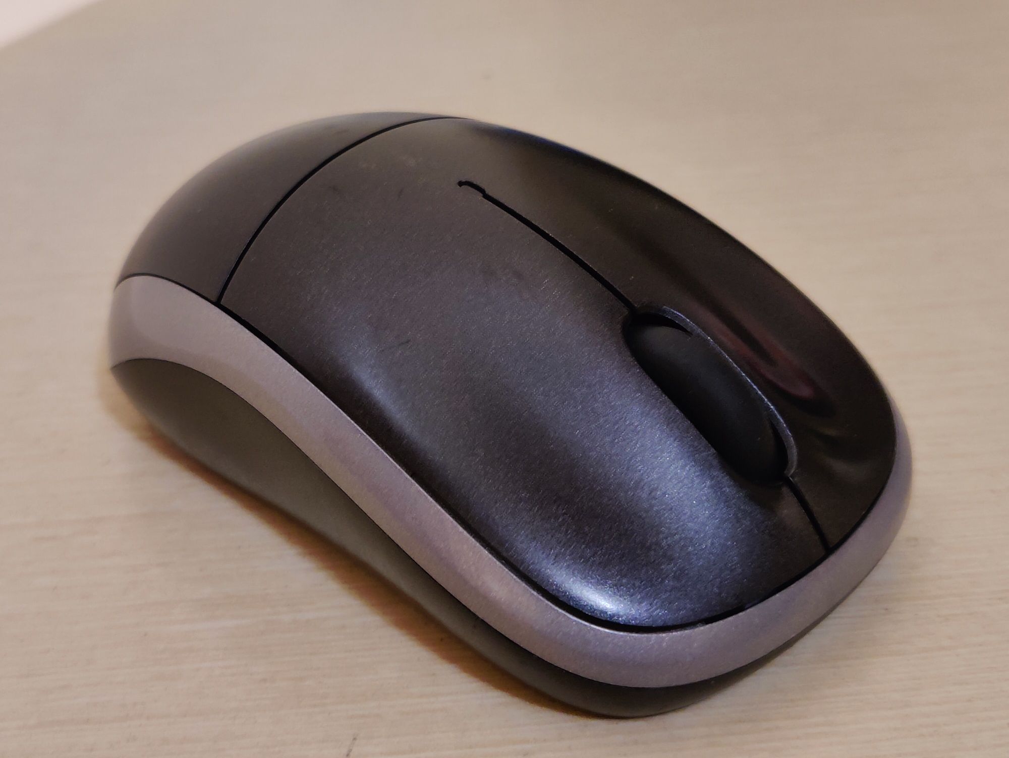 Беспроводная мышка Logitech M215