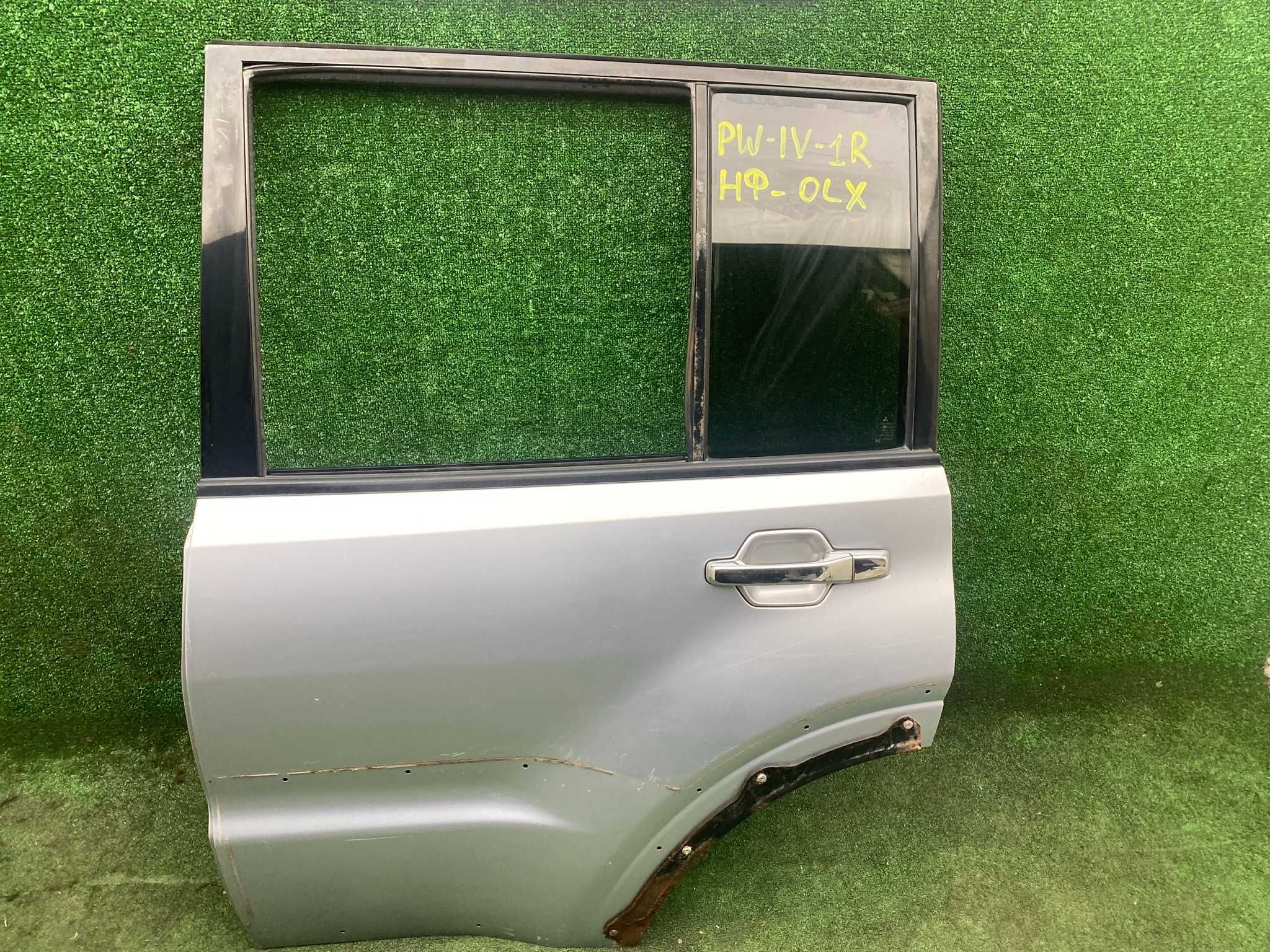 Дверка задня ліва Mitsubishi Pajero Wagon 4