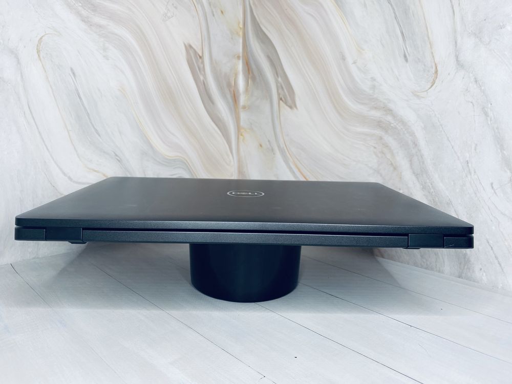 ‼️Класний стан‼️ Dell Latitude 5500 15.6’FHD iPS i7-8665U 16/256