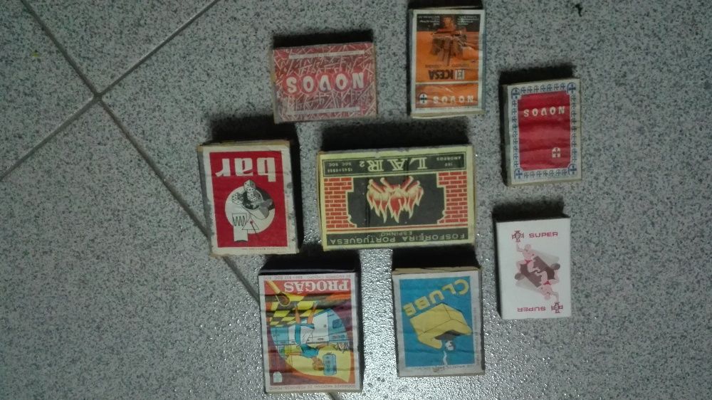 Caixas de fósforos antigas