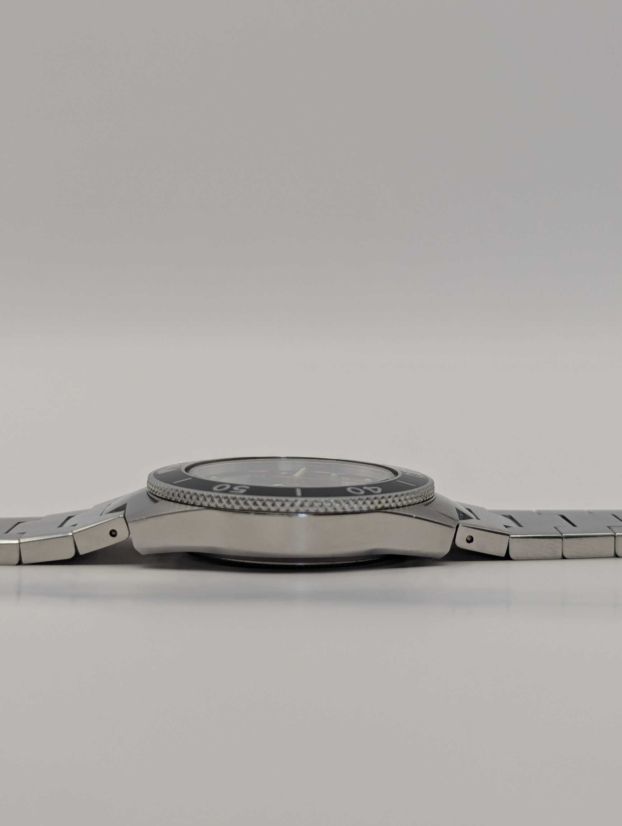 Victorinox Swiss Army Lancer 100 / Швейцарський/ Чоловічий