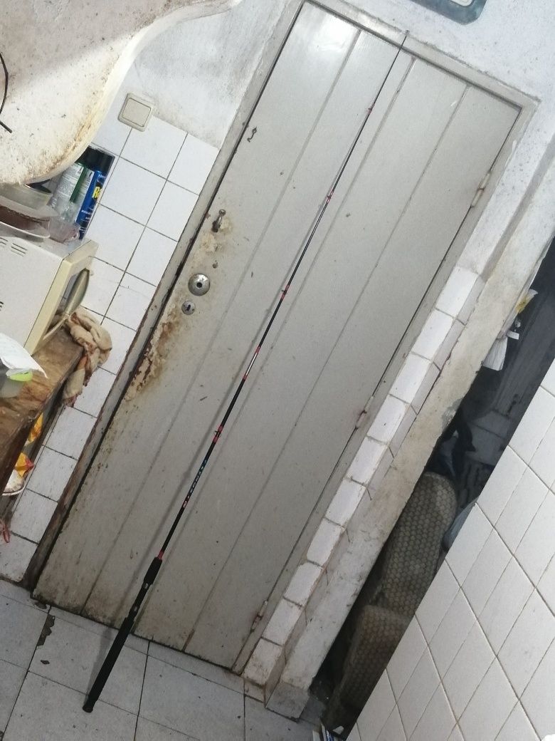Caba de Pesca Synde 210 toda nova