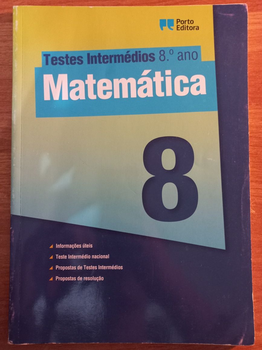 Livro de testes intermédios de matemática 8°ano