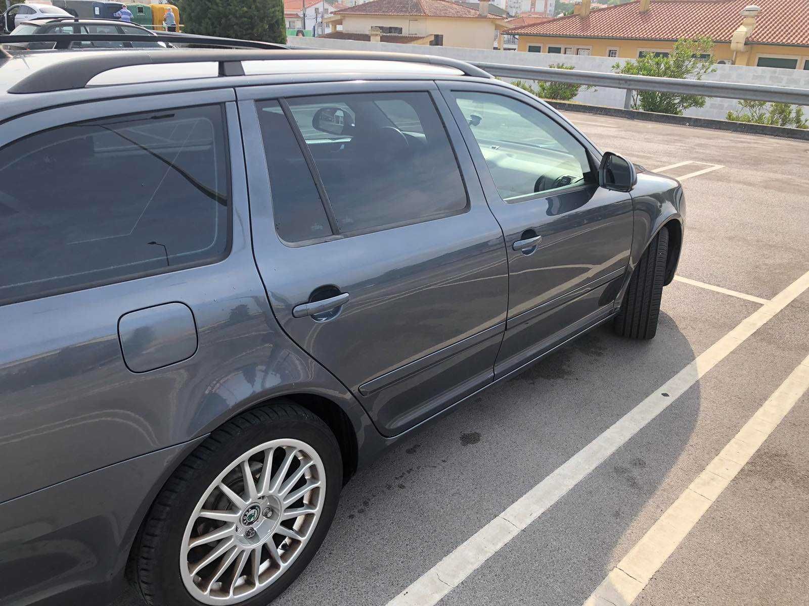 Skoda OCTAVIA II Combi 1.6 TDI de 2011