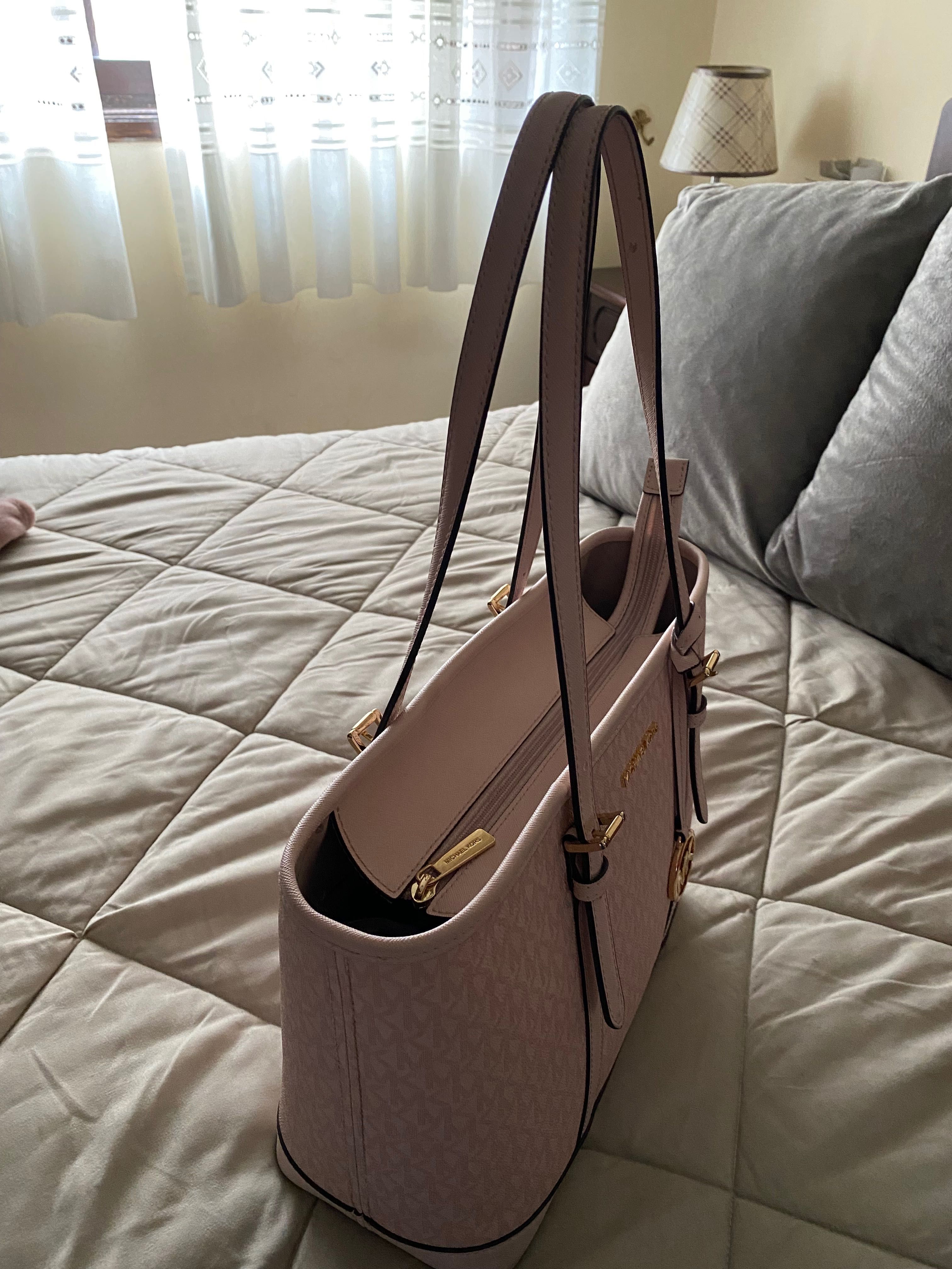 Mala Michael Kors