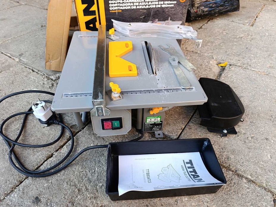 Piła do płytek elektryczna na mokro Titan TTB934TCB 450W 180MM