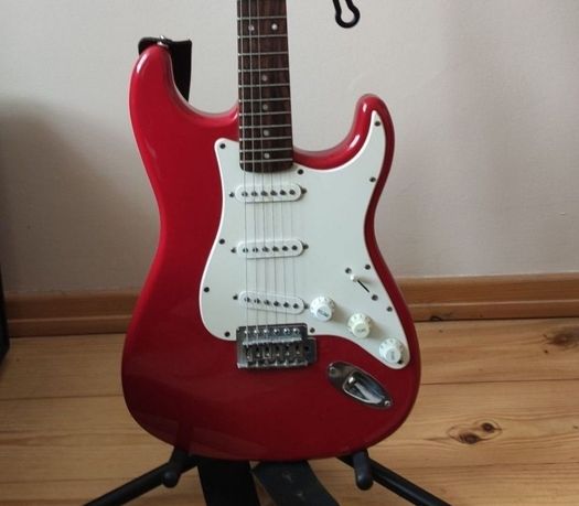 Gitara elektryczna Squier by Fender stratocaster