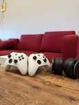 Xbox series s + 2 pady i sluchawki na gwarancji