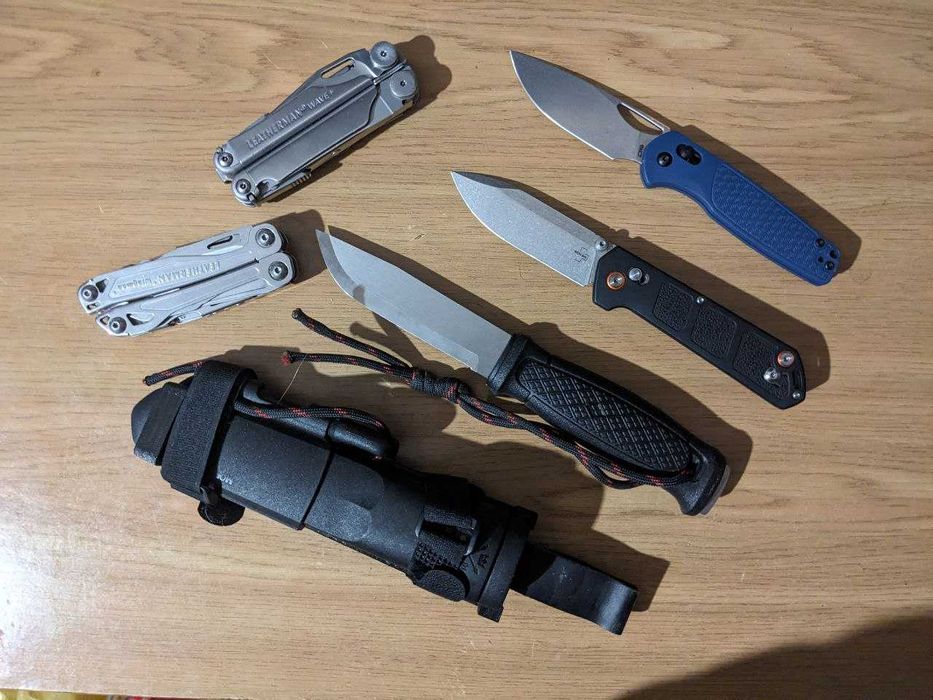 Від 1000 до 5000. Ножі Boker, CJRB, Mora Garberg, Leatherman