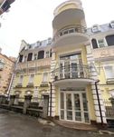 Продам бизнес центр в  Киеве, ул. Саксаганского, Центр
