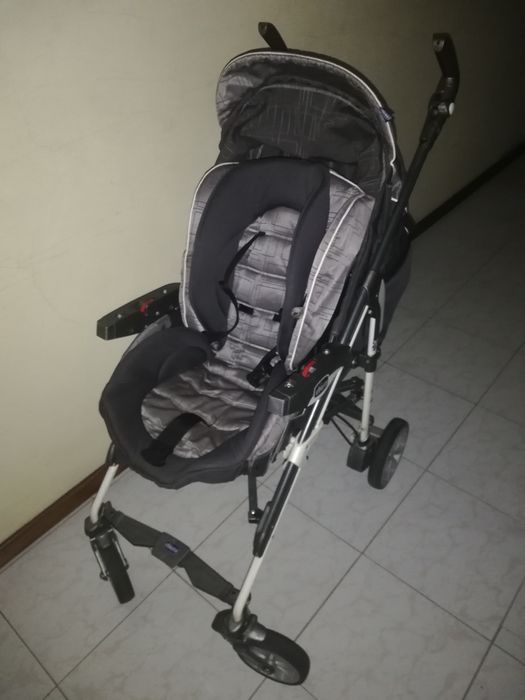 Carrinho bébé Chico