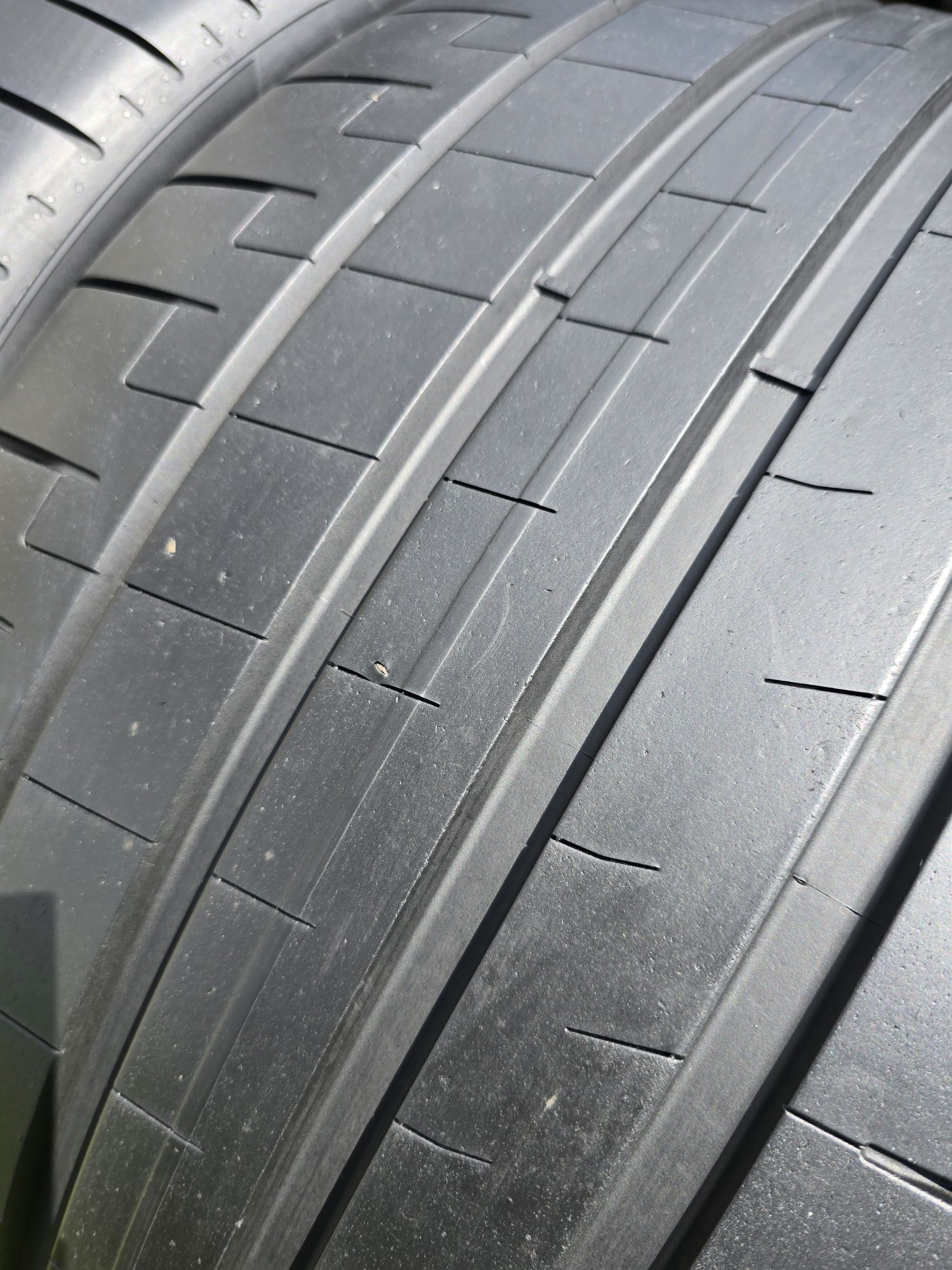 325/35/22 Pirelli pz5 Demo jak nowe 24r. Super para MO hom. Mercedes