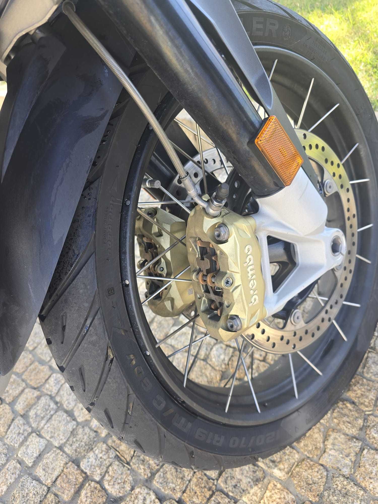 Bmw GSA 1250r Trophy mod 23