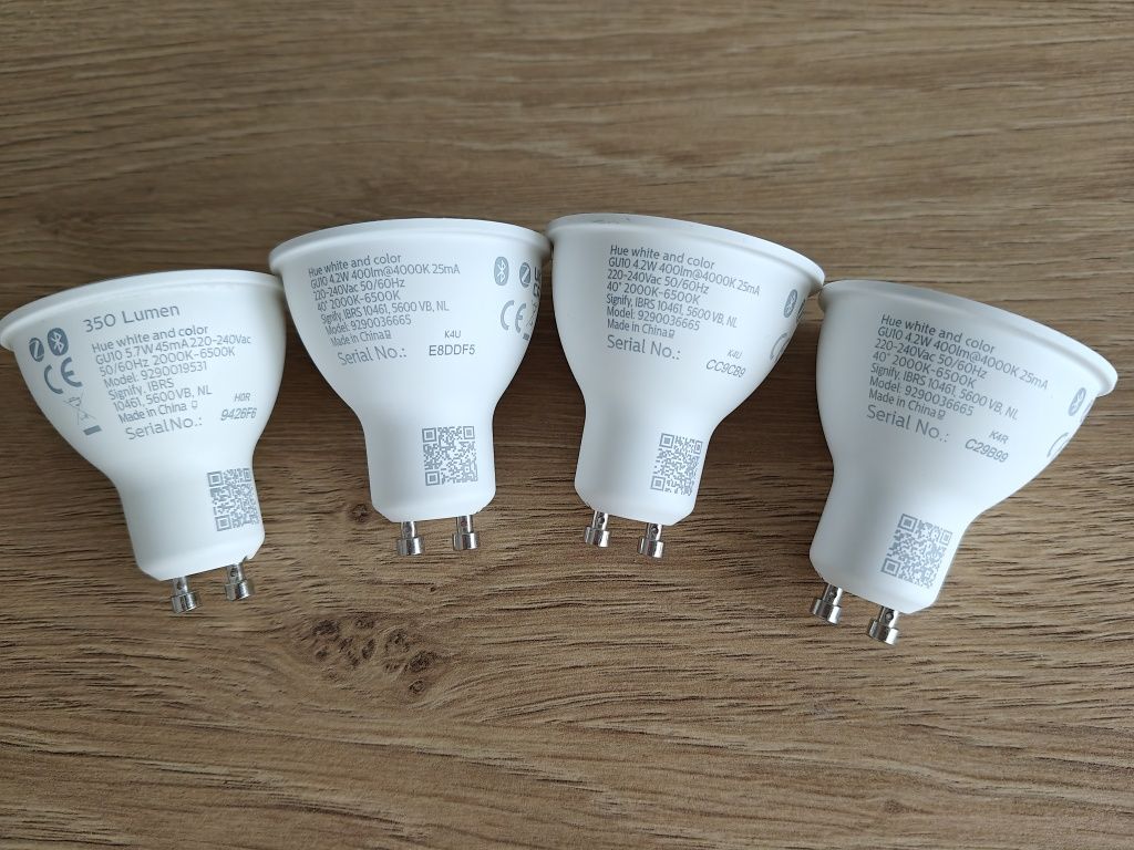 Sprzedam Nowy zestaw 4 żarówek Hue White and Color GU10
