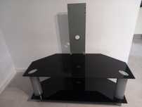 Stolik pod telewizor