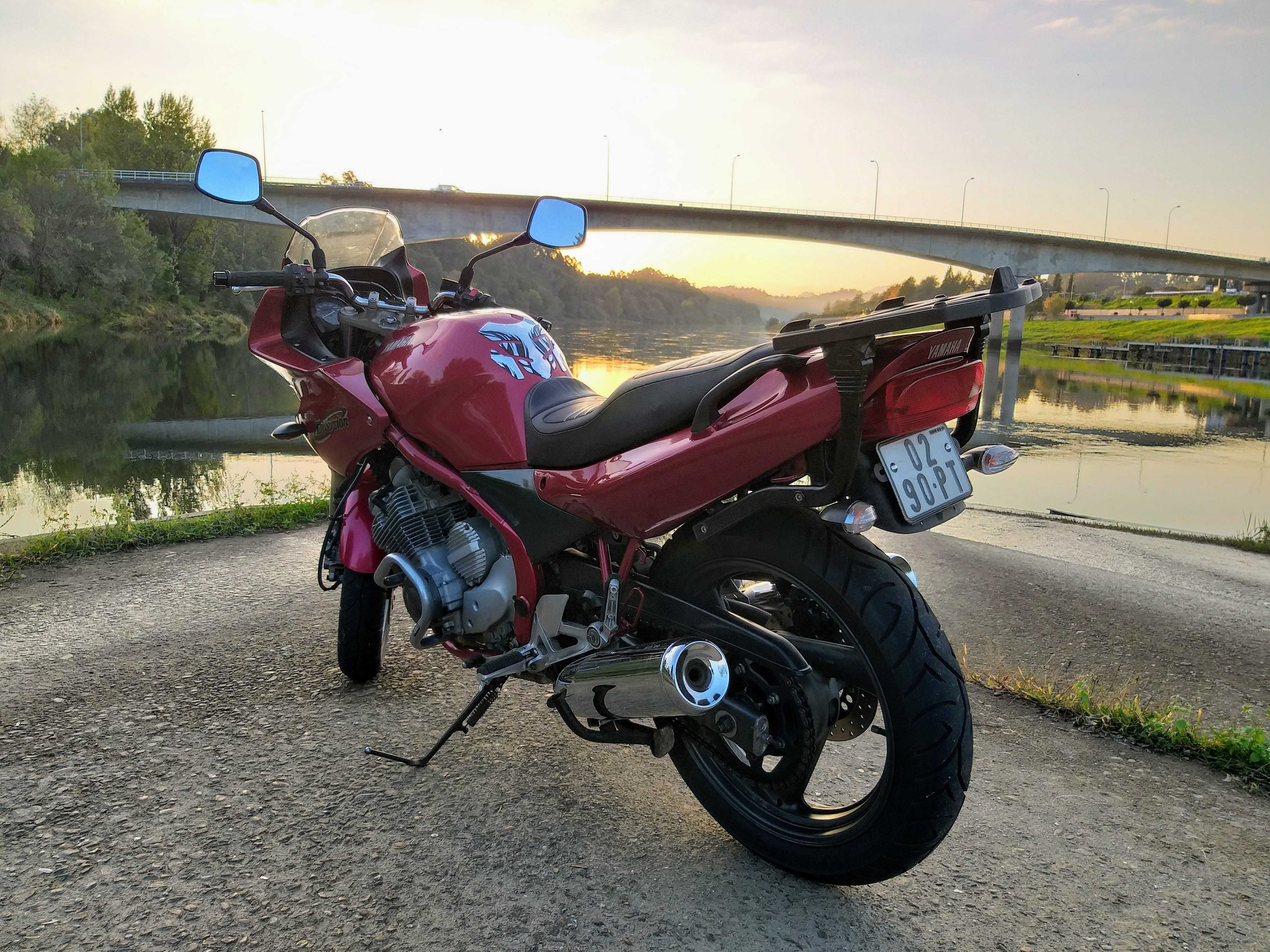 Yamaha XJ600S Diversion