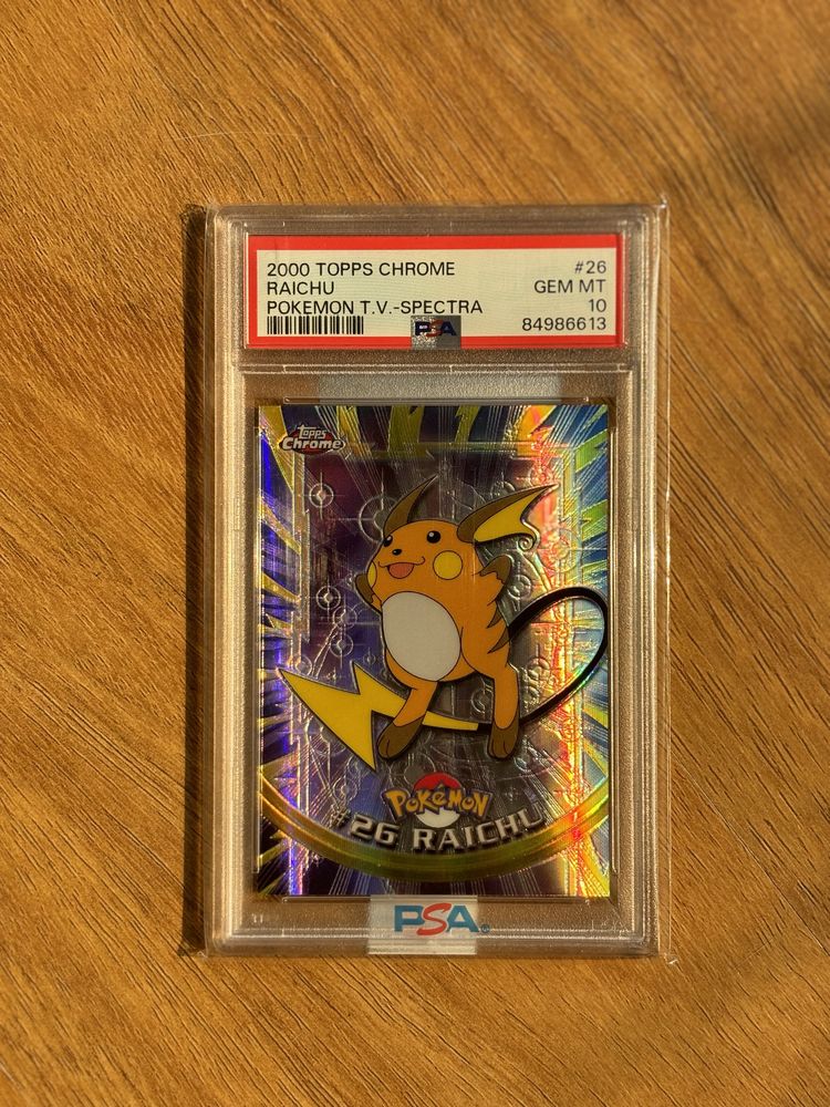 2000 Topps Chrome Pokemon Raichu Spectra PSA 10