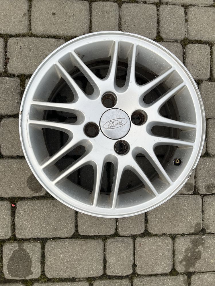 Alufelgi 4x108 15 cali Ford Fiesta KA Fokus B-max Audi 80
