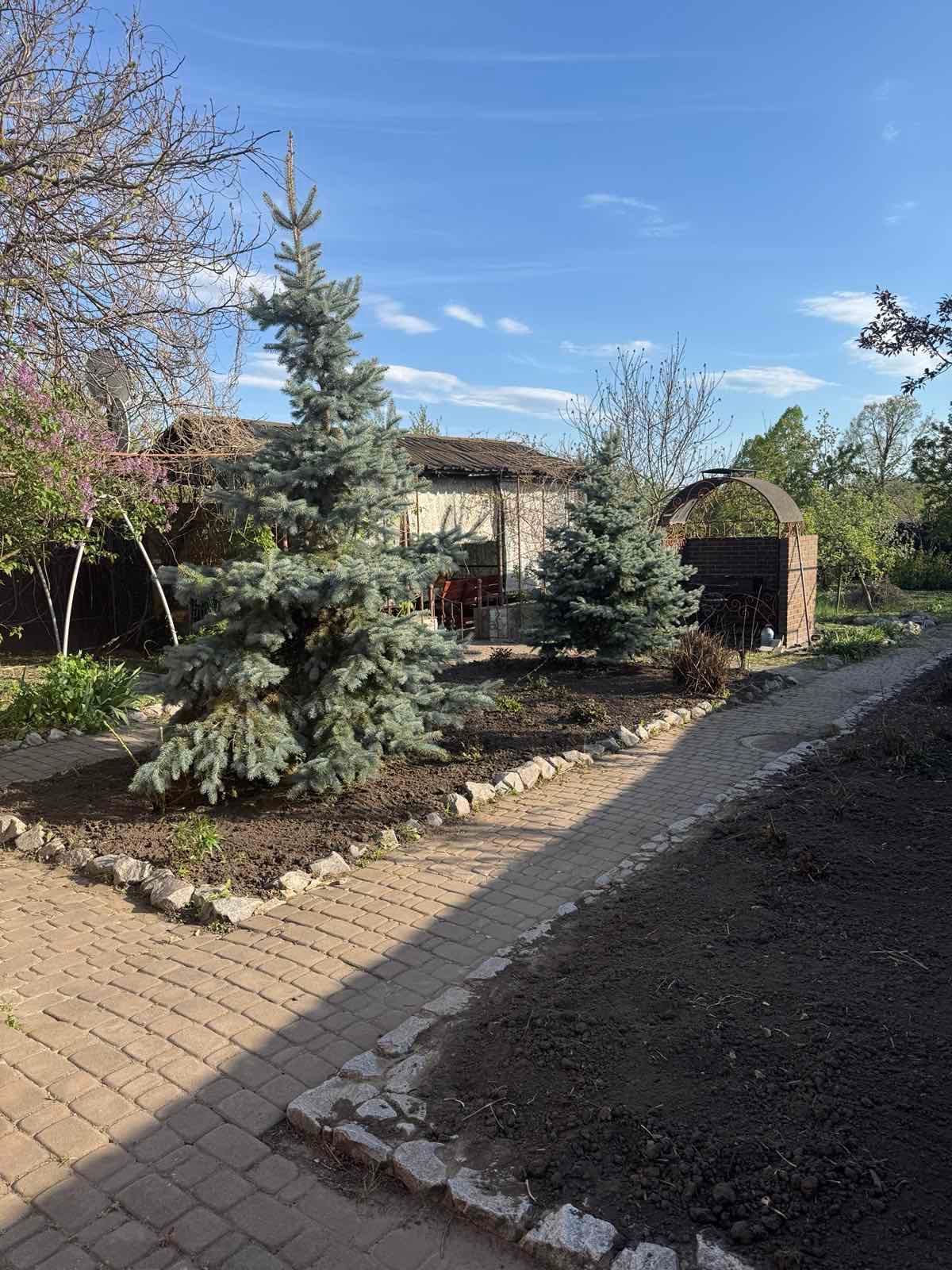 Продажа половины дома в центре Дергачей, ул. Каштановая 6а