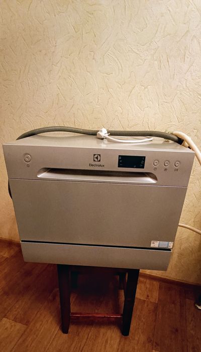 Посудомоечная машина electrolux