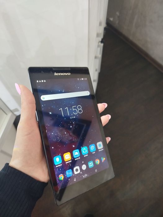 Планшет Lenovo  .