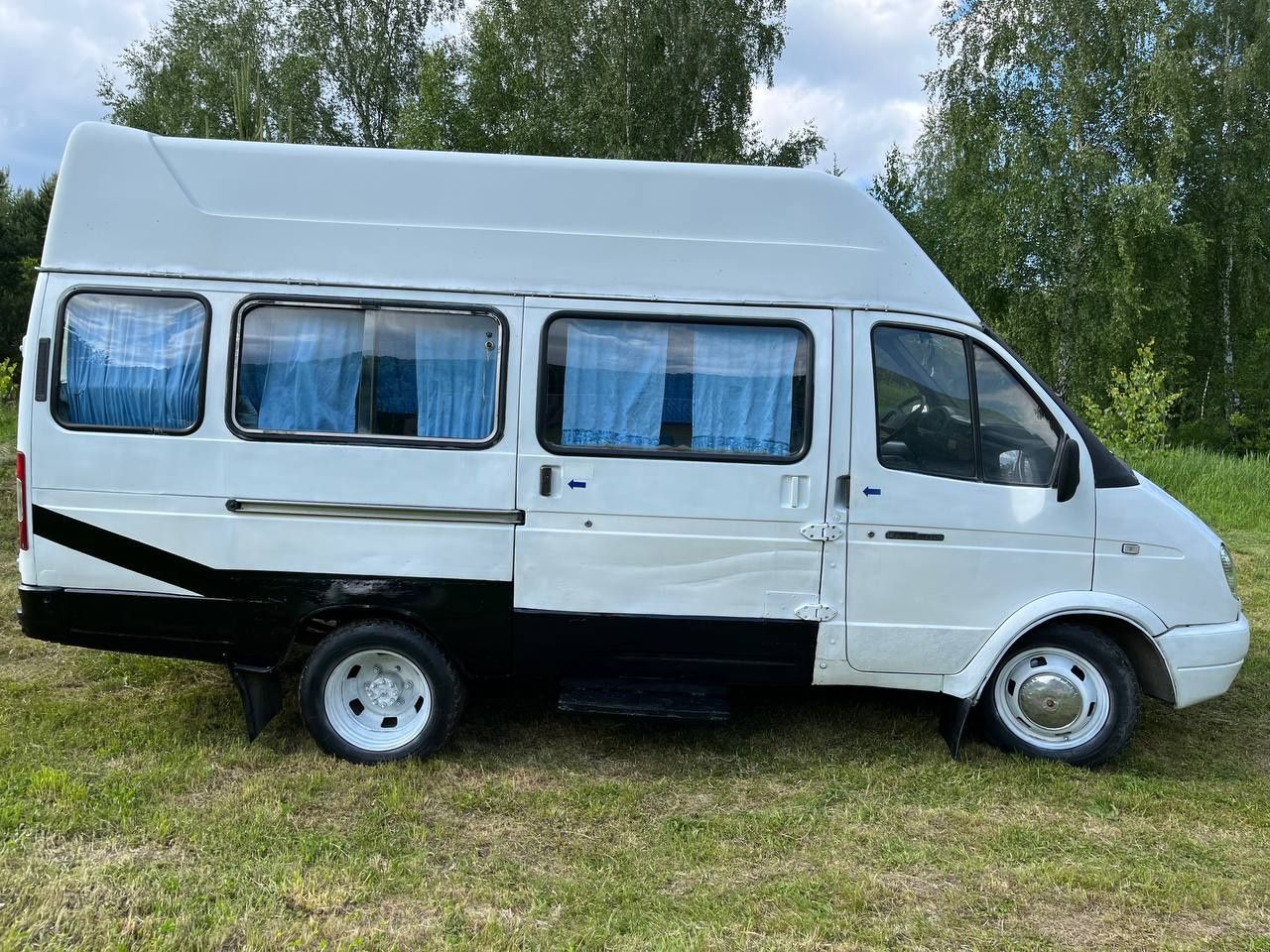 ГАЗель 2705 вантажопасажирський мікроавтобус