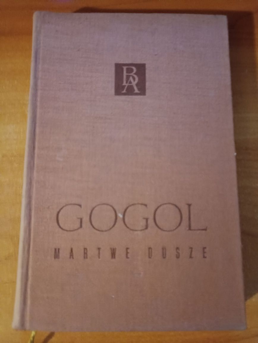 "Martwe dusze" Gogol