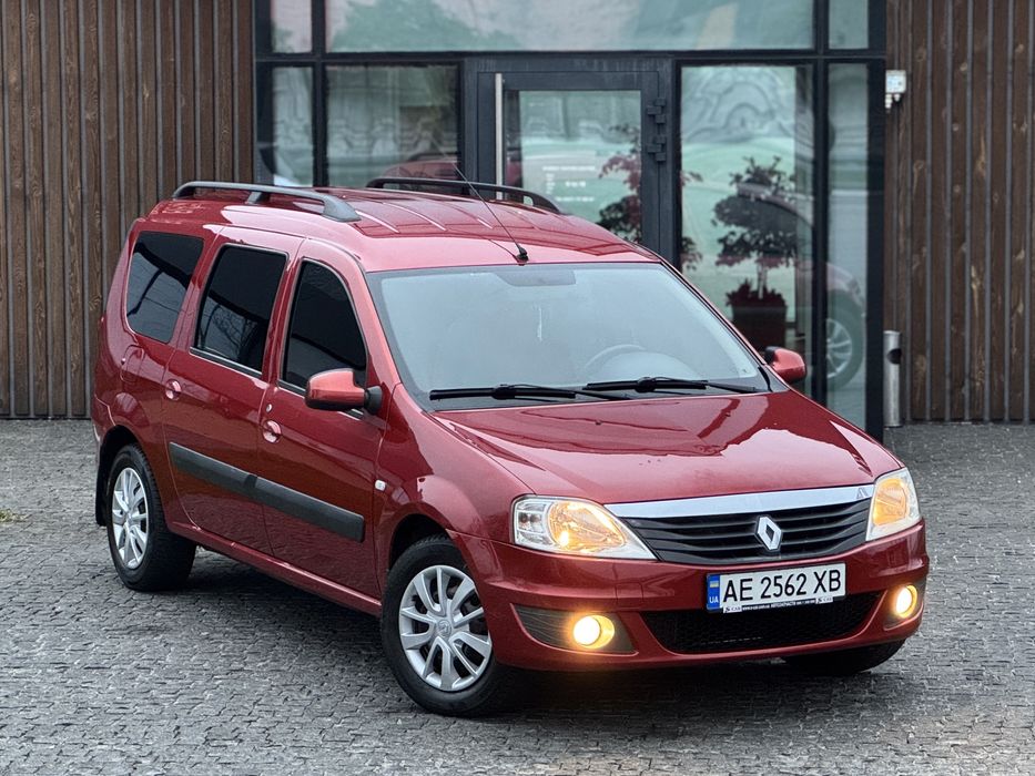 Продам Renault Logan MCV 2012