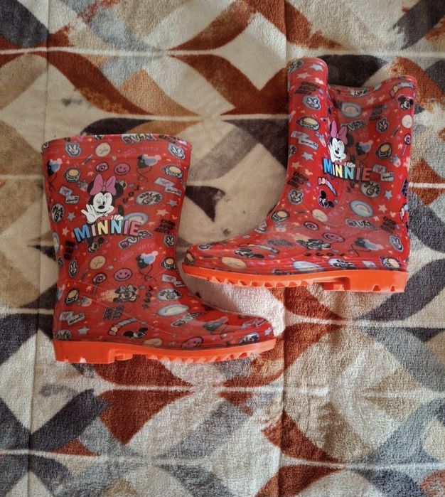 Galochas minnie disney tamanho 28
